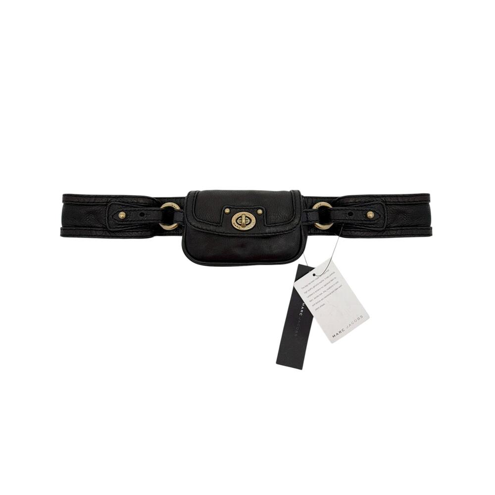 MARC JACOBS Leather Belt Bag in Black